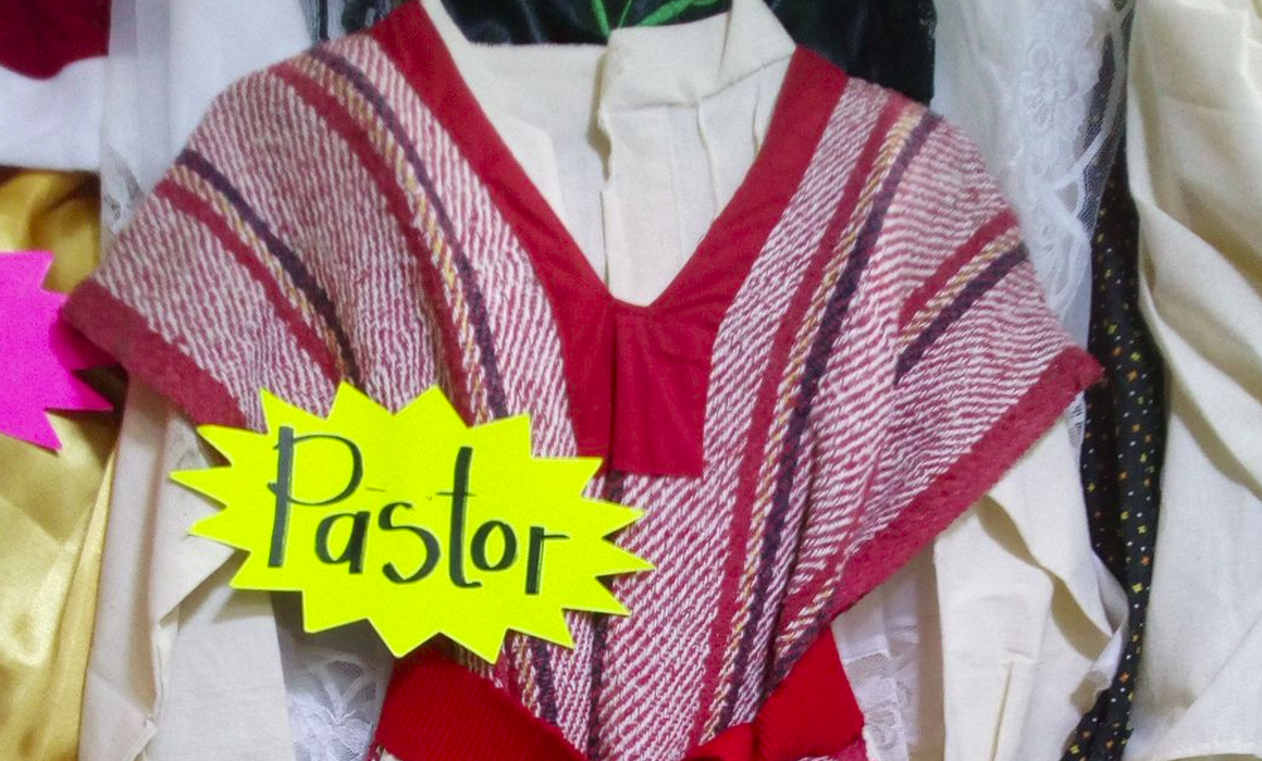 ¿Cuánto se gasta en ropa para pastorelas? - Noticias de Yucatán