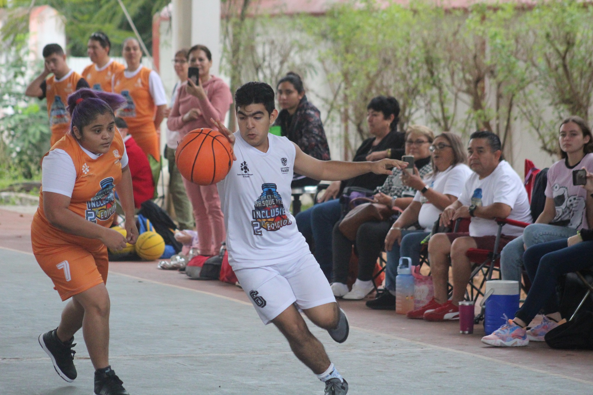 Realizan la segunda jornada de la Liga de la Inclusión de Basquetbol -  Noticias de Yucatán