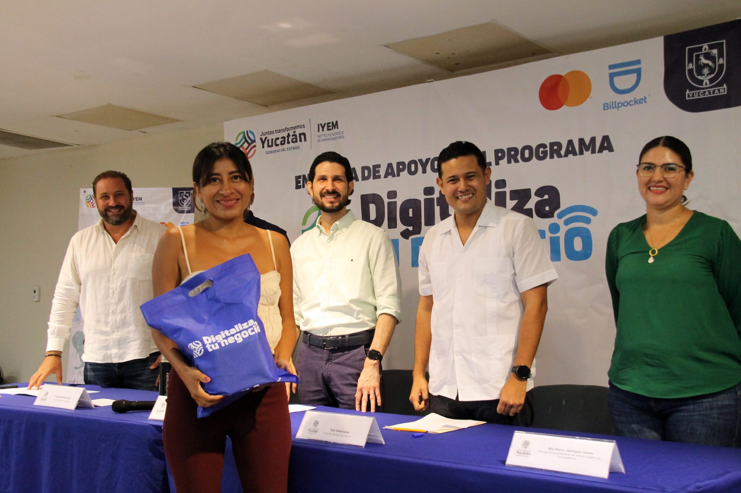 Entregan kits para digitalizar micro y pequeñas empresas - Noticias de ...