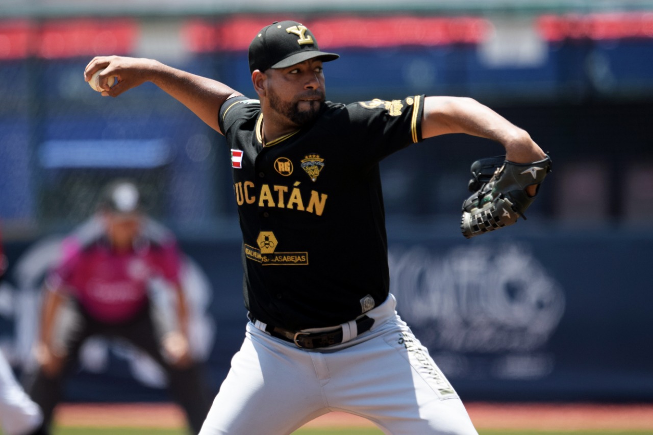 Cachorros vencen 9-1 a Cardenales en el regreso del béisbol de MLB