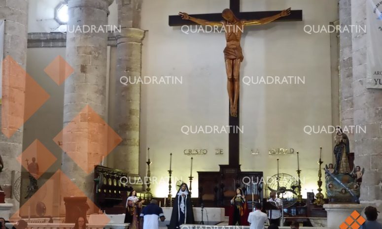 Realizan este Sábado de Gloria el Via Matris en la catedral de Mérida