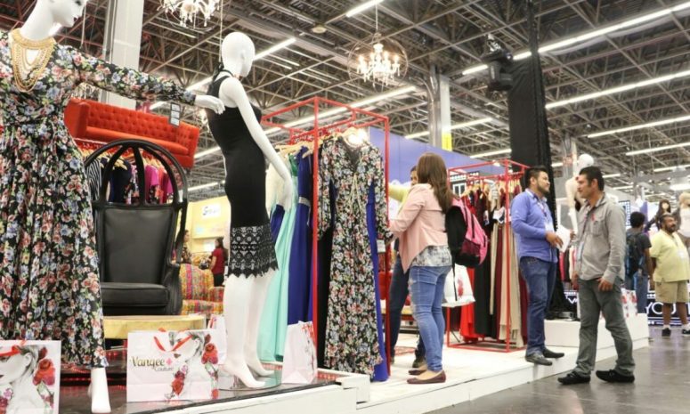 Busca Guadalajara acopiar y reciclar tres toneladas de ropa