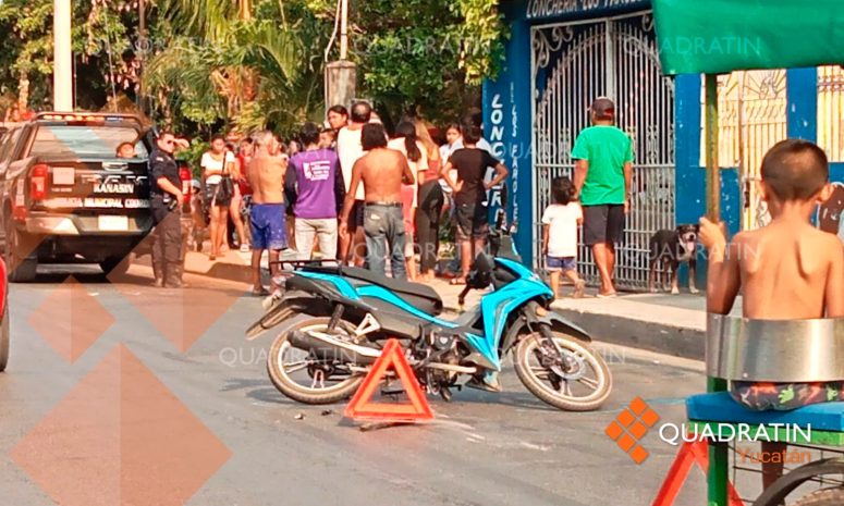 Choque entre motos en Kanasín deja a conductores policontundidos