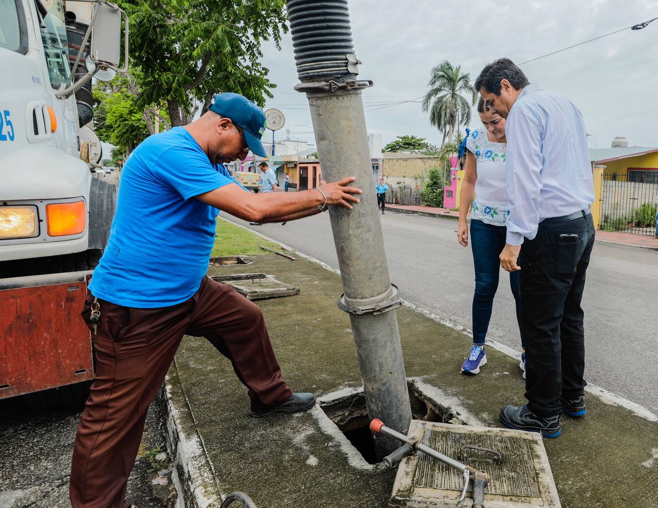 Limpian pozos y aljibes para evitar inundaciones en Mérida - Noticias ...