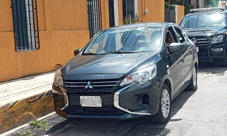 Atropella a motociclista en la calle 50