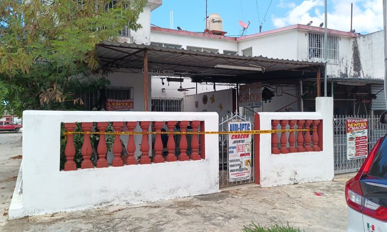 Movilización policiaca en Pacabtún tras reporte de persona fallecida