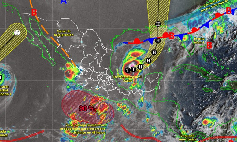 Isaías mantiene pronóstico de lluvias fuertes en Yucatán